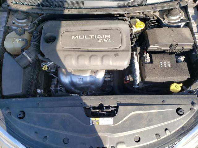 Photo 11 from auction – 2015 CHRYSLER 200 LIMITE with VIN 1C3CCCAB1FN746835