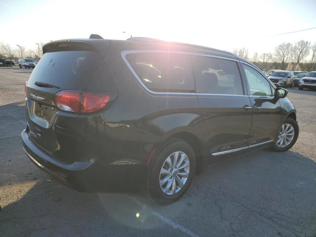 Photo 3 from auction – 2018 CHRYSLER PACIFICA T with VIN 2C4RC1BG6JR233547