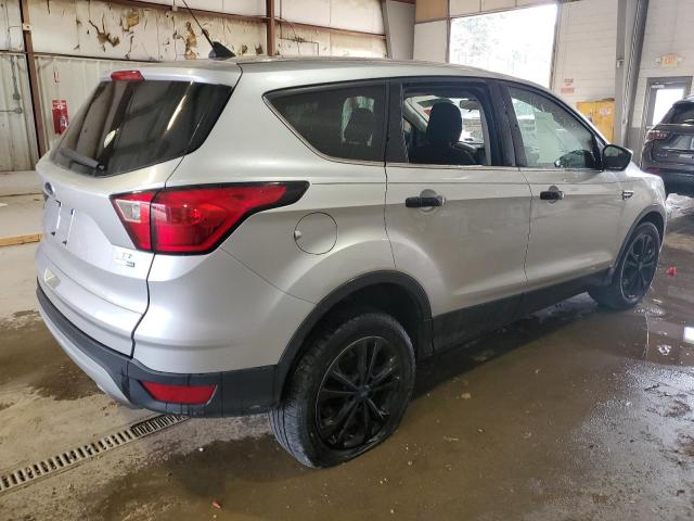 Photo 3 from auction – 2019 FORD ESCAPE SE with VIN 1FMCU9GDXKUC50450