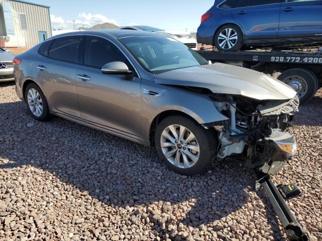 Photo 4 from auction – 2018 KIA OPTIMA EX with VIN 5XXGU4L32JG233765