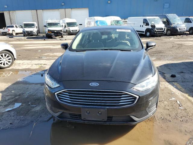 Photo 5 from auction – 2019 FORD FUSION S with VIN 3FA6P0G70KR233264