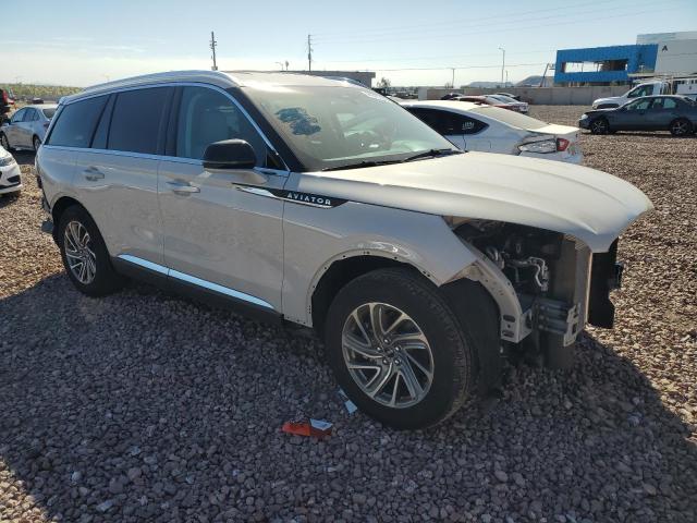 Photo 4 from auction – 2023 LINCOLN AVIATOR with VIN 5LM5J6WC2PGL26822