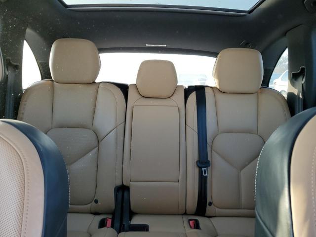 Photo 10 from auction – 2016 PORSCHE CAYENNE with VIN WP1AA2A29GLA08683