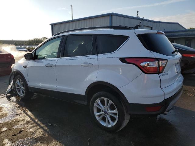 Photo 2 from auction – 2018 FORD ESCAPE SEL with VIN 1FMCU9HD1JUB81337