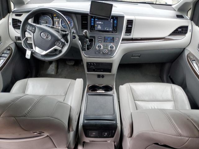Photo 8 from auction – 2017 TOYOTA SIENNA XLE with VIN 5TDYZ3DC0HS772991