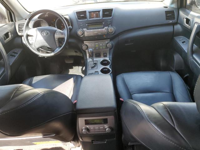 Photo 8 from auction – 2010 TOYOTA HIGHLANDER with VIN 5TDKK3EH8AS022491