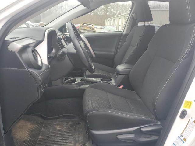 Photo 7 from auction – 2017 TOYOTA RAV4 HV LE with VIN JTMRJREV8HD077703