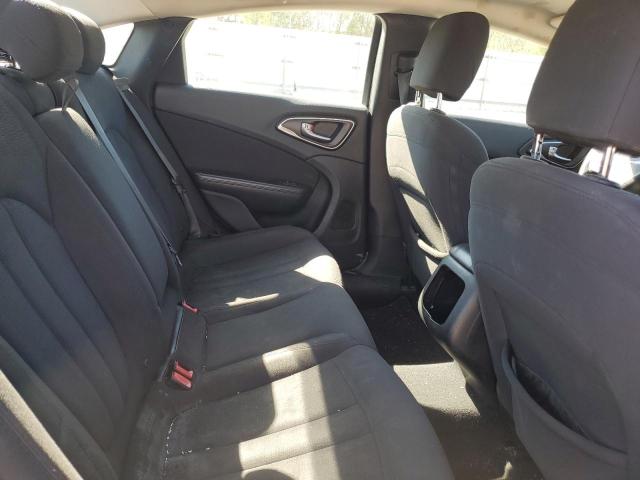 Photo 10 from auction – 2015 CHRYSLER 200 LIMITE with VIN 1C3CCCAB5FN642655