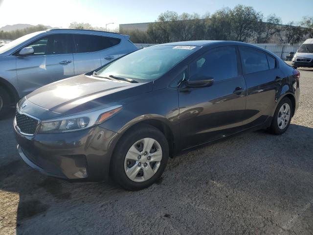 KIA FORTE LX 2017 مع رقم تعريف المركبة 3KPFL4A74HE045532 - صورة من المزاد