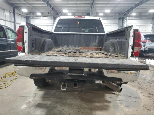 Photo 6 from auction – 2004 CHEVROLET SILVERADO with VIN 1GCHK23114F133107