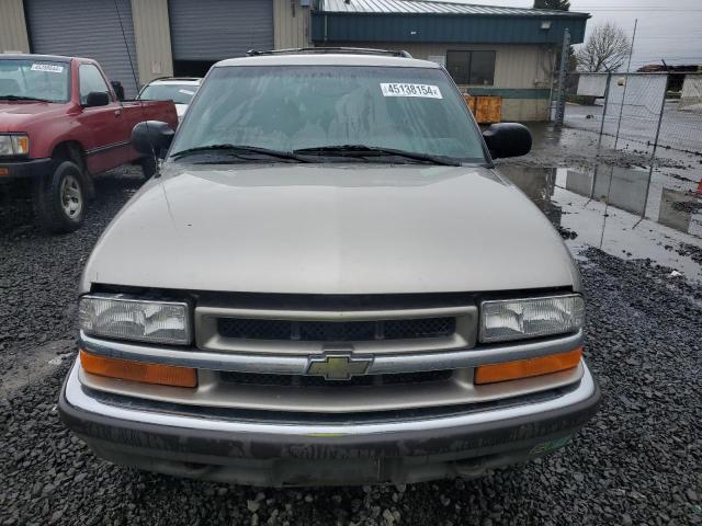 Photo 5 from auction – 2001 CHEVROLET BLAZER with VIN 1GNDT13W712110877