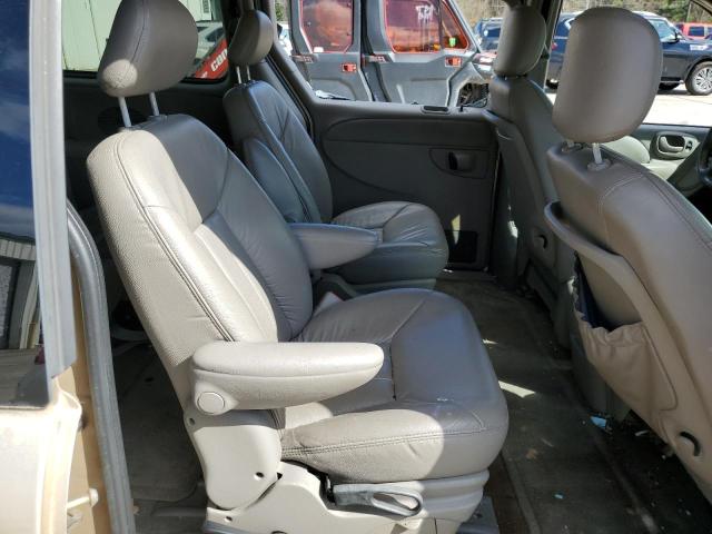 Photo 11 from auction – 2001 CHRYSLER TOWN & COU with VIN 2C8GP54L21R402782