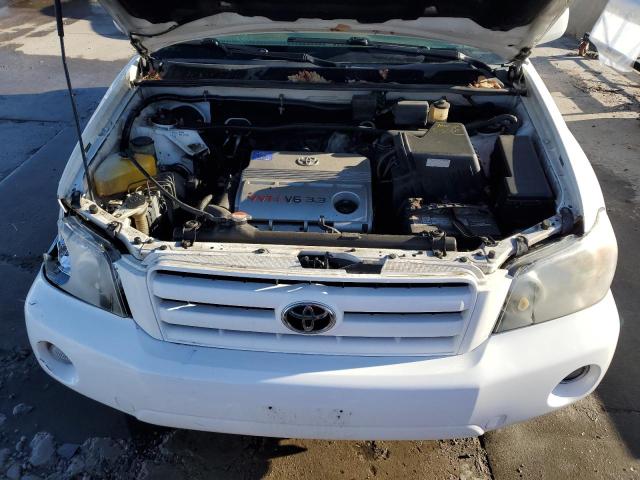 Photo 12 from auction – 2005 TOYOTA HIGHLANDER with VIN JTEEP21AX50095108
