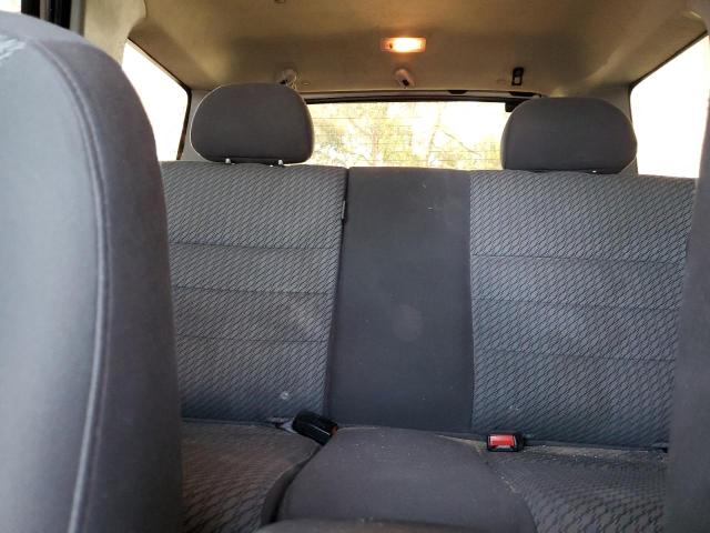 Photo 10 from auction – 2004 FORD ESCAPE XLT with VIN 1FMYU03184KA61856
