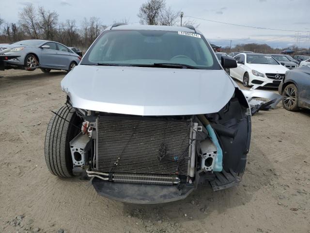 Photo 5 from auction – 2017 CHEVROLET TRAVERSE L with VIN 1GNKRFED2HJ316462