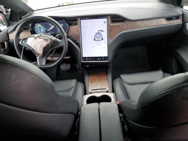 Photo 8 from auction – 2020 TESLA MODEL X with VIN 5YJXCAE21LF305597