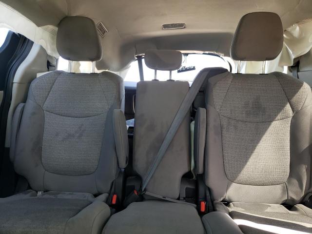 Photo 10 from auction – 2021 TOYOTA SIENNA LE with VIN 5TDKRKEC9MS028850