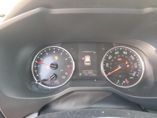 Photo 9 from auction – 2021 TOYOTA RAV4 XLE with VIN 2T3W1RFV4MC097253