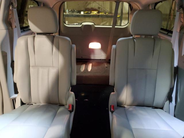 Photo 10 from auction – 2015 CHRYSLER TOWN & COU with VIN 2C4RC1CG1FR590916