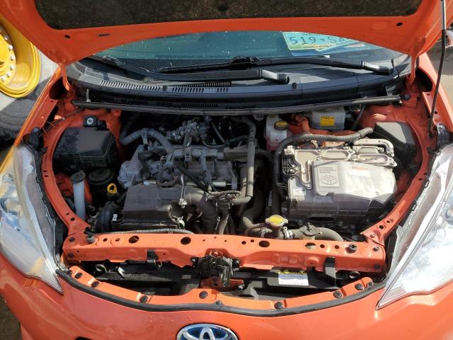 Photo 11 from auction – 2014 TOYOTA PRIUS C with VIN JTDKDTB36E1073140
