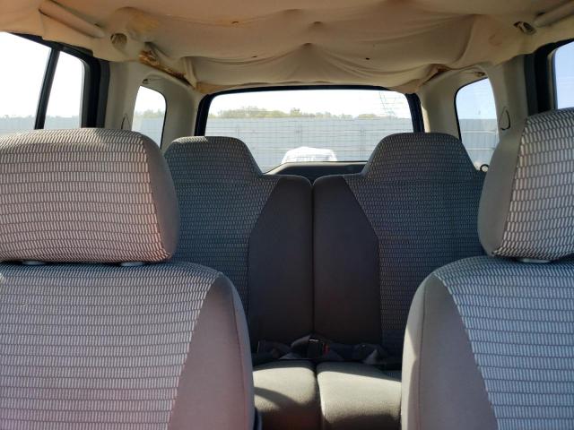 Photo 10 from auction – 2002 NISSAN XTERRA XE with VIN 5N1ED28Y62C548761
