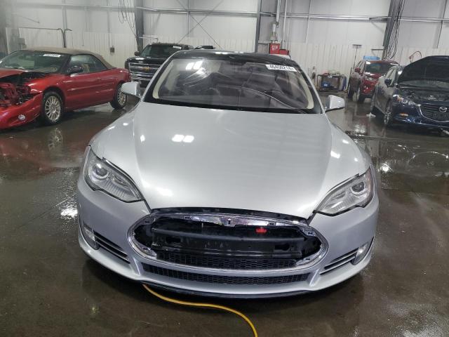 Photo 5 from auction – 2013 TESLA MODEL S with VIN 5YJSA1DNXDFP17465