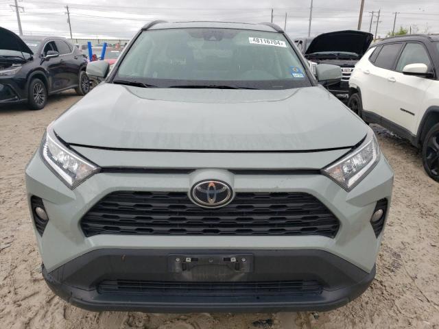 Photo 5 from auction – 2021 TOYOTA RAV4 XLE with VIN 2T3W1RFV8MC086210