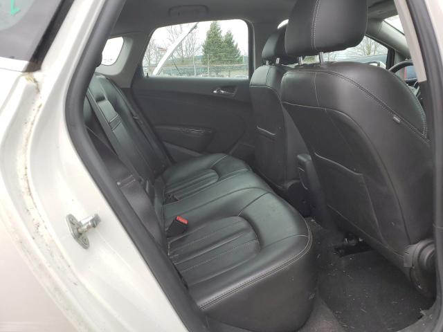 Photo 10 from auction – 2015 BUICK VERANO with VIN 1G4PS5SK4F4120854