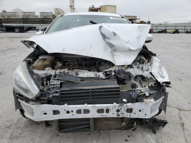 Photo 5 from auction – 2015 FORD FOCUS SE with VIN 1FADP3F24FL344046
