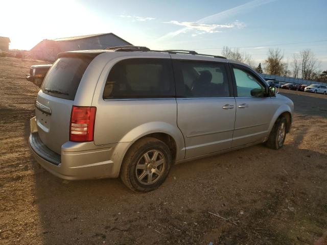Photo 3 from auction – 2008 CHRYSLER TOWN & COU with VIN 2A8HR54P18R111017