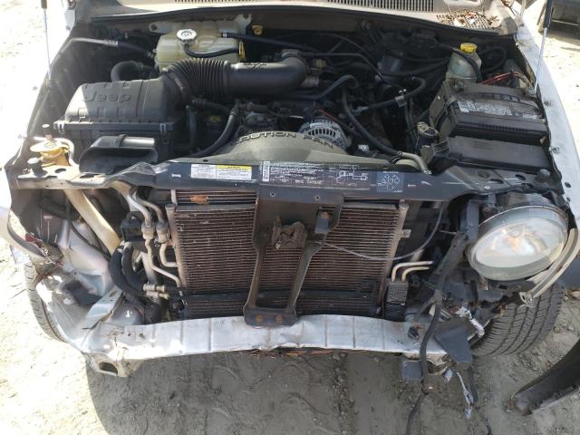 Photo 12 from auction – 2004 JEEP LIBERTY LI with VIN 1J4GK58K44W110901