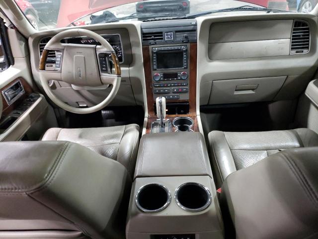 Photo 8 from auction – 2012 LINCOLN NAVIGATOR with VIN 5LMJJ2J5XCEL02712