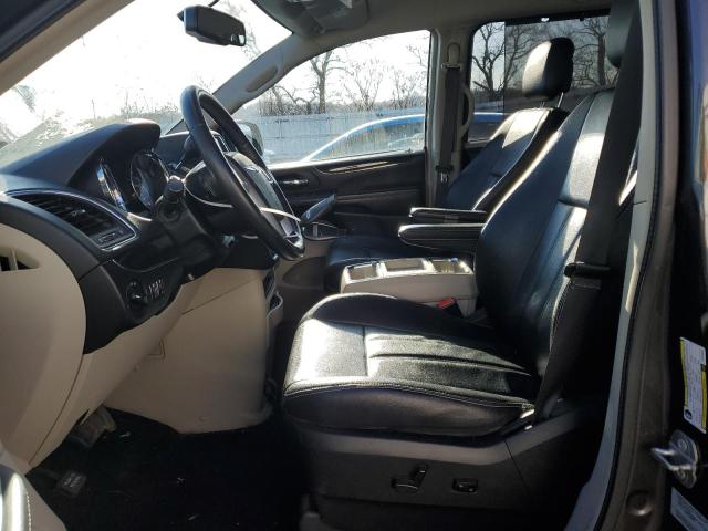 Photo 7 from auction – 2016 CHRYSLER TOWN & COU with VIN 2C4RC1BG3GR135598