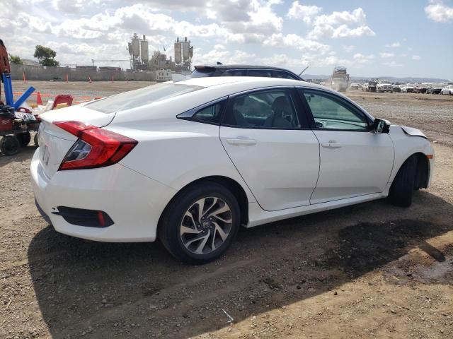 Photo 3 from auction – 2018 HONDA CIVIC EX with VIN 2HGFC2F74JH573371