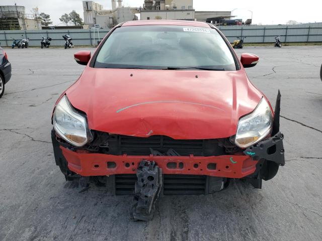 Zdjęcie 5 z aukcji – 2014 FORD FOCUS SE z VIN 1FADP3K29EL323553
