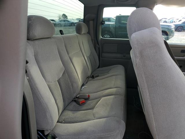 Photo 10 from auction – 2004 CHEVROLET SILVERADO with VIN 2GCEK19T041237097