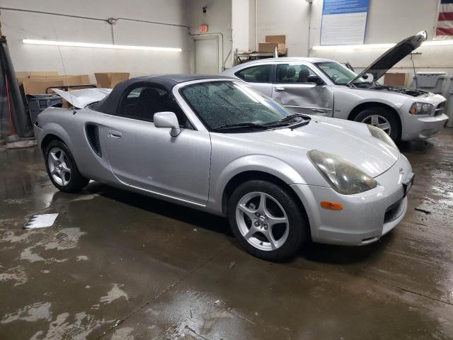 Photo 4 from auction – 2001 TOYOTA MR2 SPYDER with VIN JTDFR320610033018