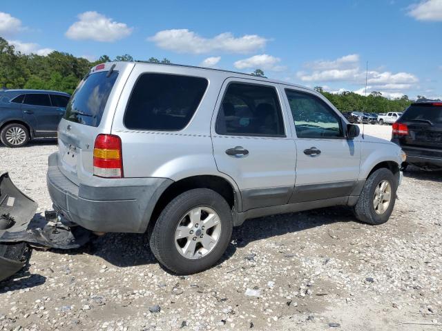 Photo 3 from auction – 2005 FORD ESCAPE XLT with VIN 1FMYU93175KC21389
