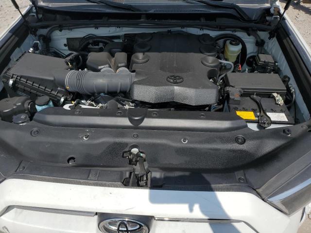 Photo 12 from auction – 2023 TOYOTA 4RUNNER SR with VIN JTEFU5JRXP5288451