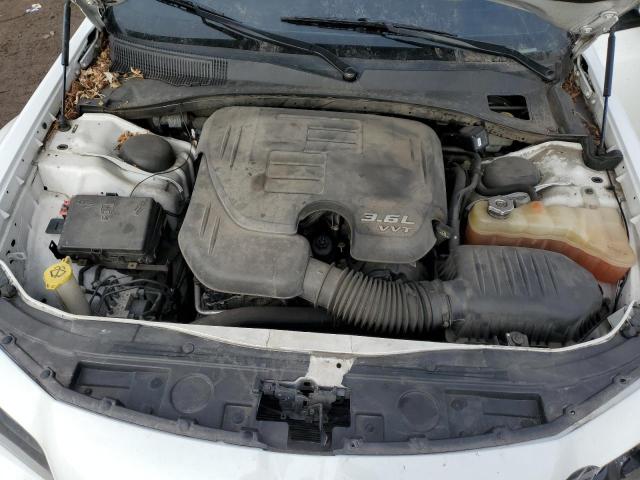 Photo 11 from auction – 2015 CHRYSLER 300 S with VIN 2C3CCABG8FH882404