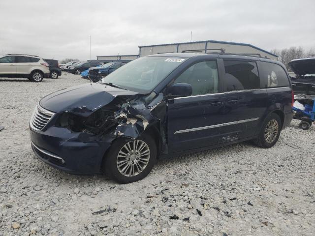 CHRYSLER TOWN & COU 2015 with VIN 2C4RC1CG4FR504126 - Photo from auction