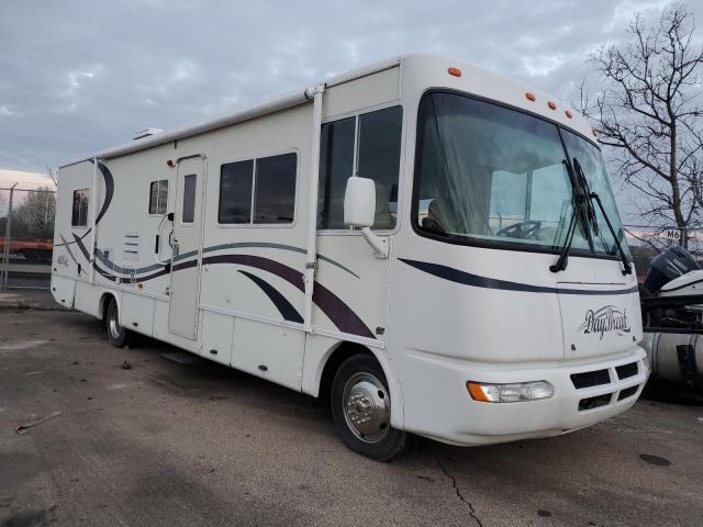 WORKHORSE CUSTOM CHASSIS MOTORHOME 2000 with VIN 5B4LP37J9Y3326551 - Photo from auction