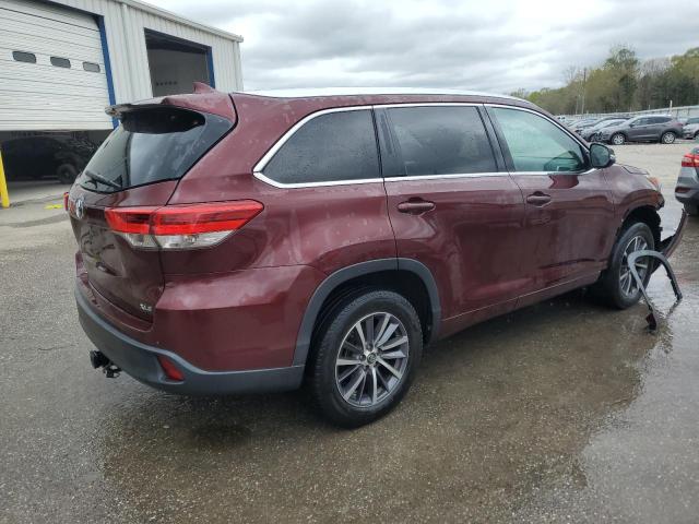 Photo 3 from auction – 2017 TOYOTA HIGHLANDER with VIN 5TDKZRFH3HS213856