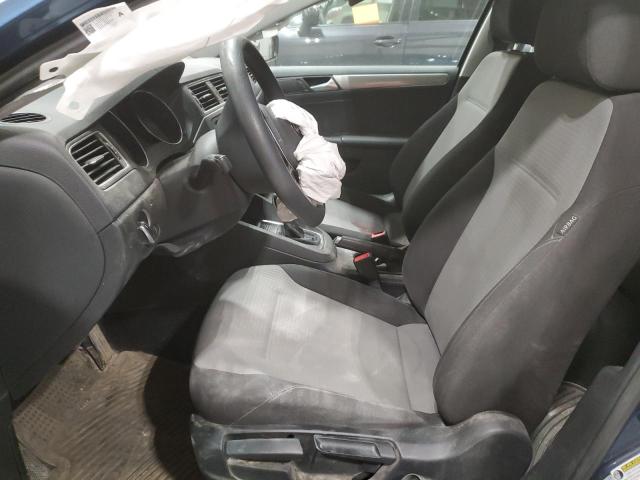 Photo 7 from auction – 2018 VOLKSWAGEN JETTA S with VIN 3VW2B7AJ4JM258164