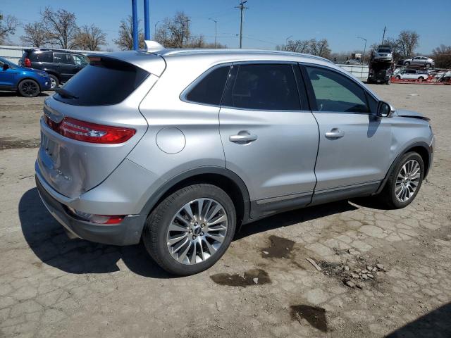 Photo 3 from auction – 2017 LINCOLN MKC RESERV with VIN 5LMCJ3D99HUL35243