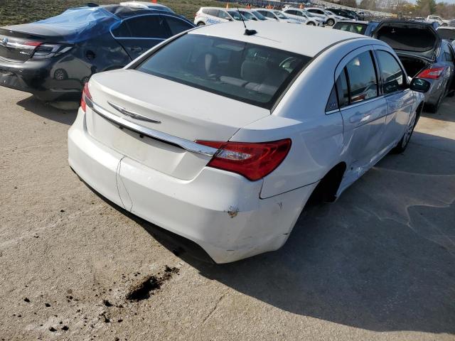 Photo 3 from auction – 2014 CHRYSLER 200 LX with VIN 1C3CCBAB0EN142895