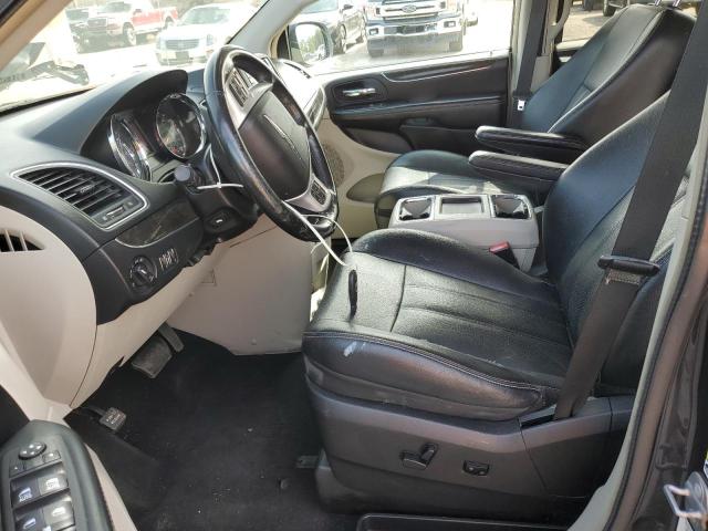 Photo 7 from auction – 2014 CHRYSLER TOWN & COU with VIN 2C4RC1CG3ER329852