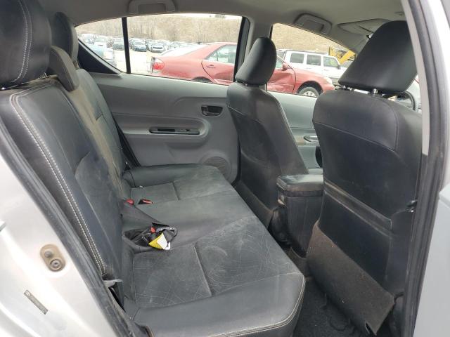 Photo 10 from auction – 2012 TOYOTA PRIUS C with VIN JTDKDTB3XC1027999