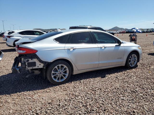 Photo 3 from auction – 2019 FORD FUSION with VIN 3FA6P0LU7KR135408