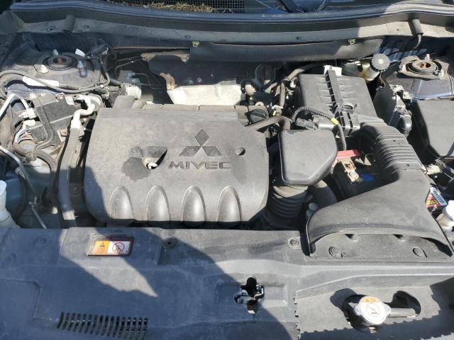Photo 11 from auction – 2015 MITSUBISHI OUTLANDER with VIN JA4AZ3A31FZ004335